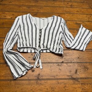 LA Hearts Striped Bell Sleeve Crop Top‎ Tie Front Button Down White Black Medium